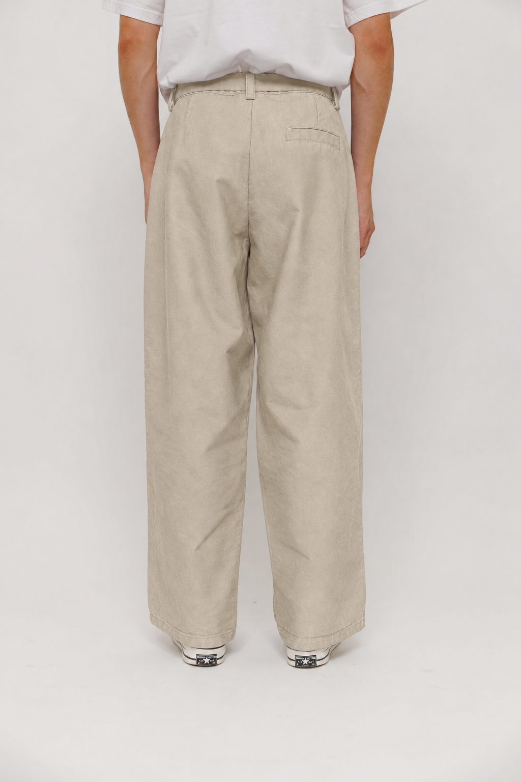 Pantalon Deiba Soybean 5 Last Call For, coupe ample à double pince en coton Tebal — photo produit 04