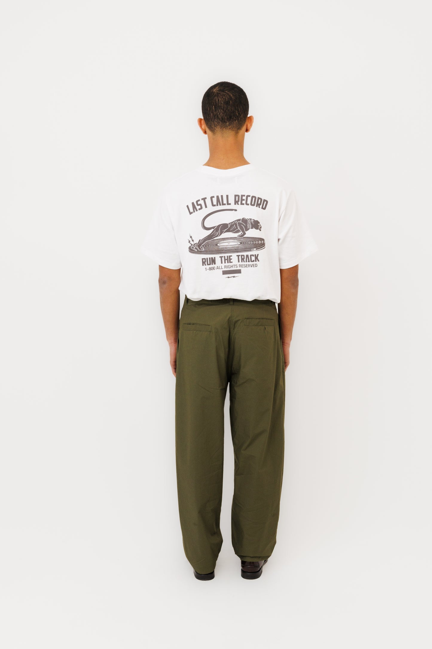 Le Pantalon "AIRA" Capulet Olive