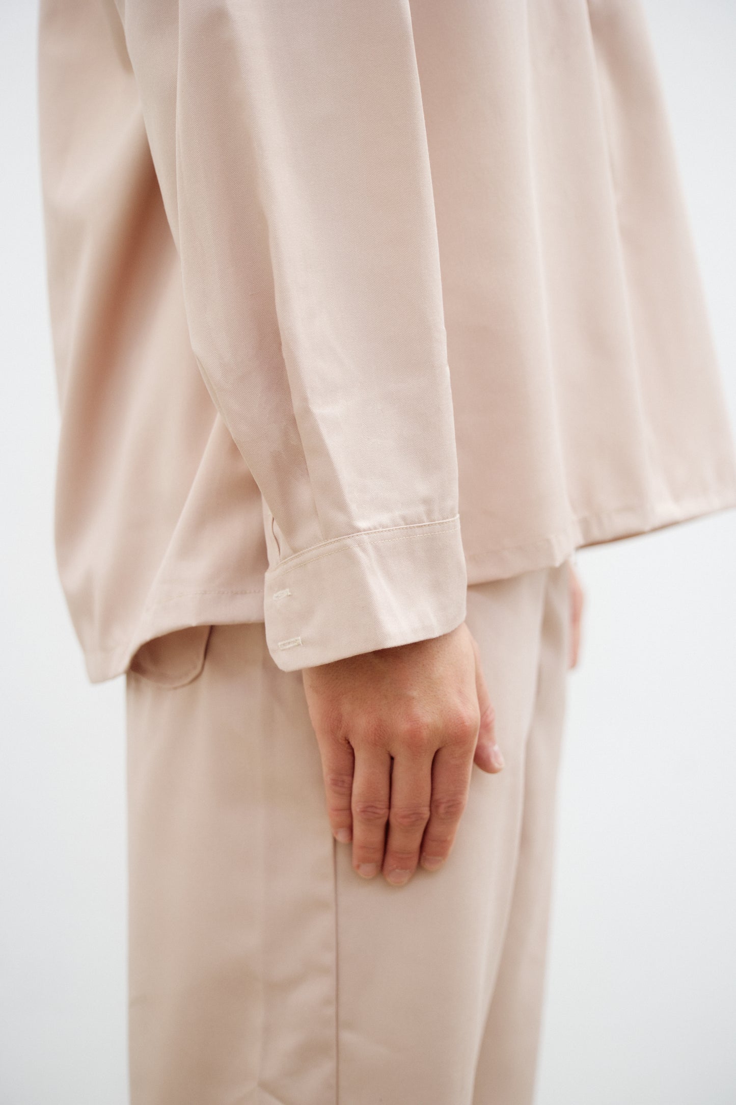 "Jakarta" shirt in Calista Drill marzipan