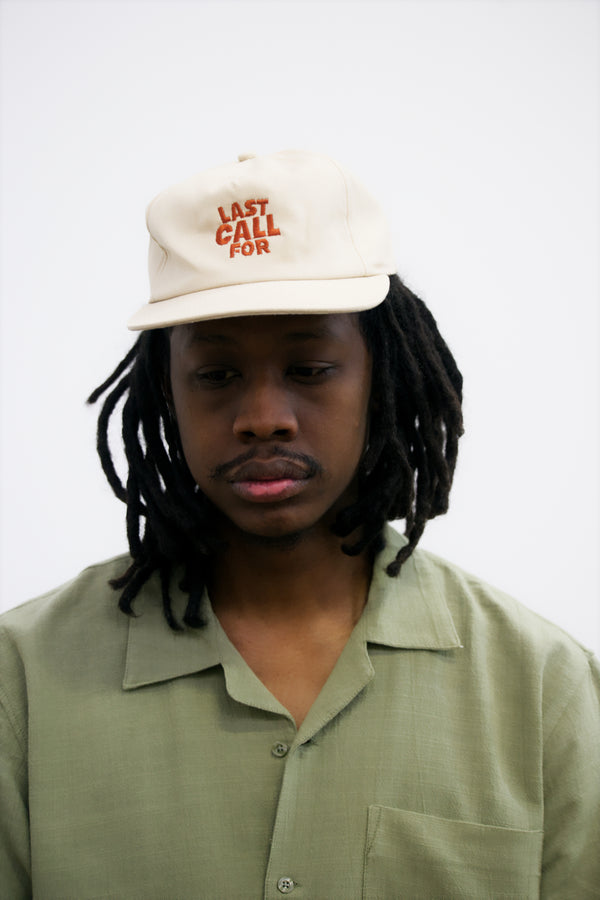 Casquette en coton "Last Call For" Almond Milk