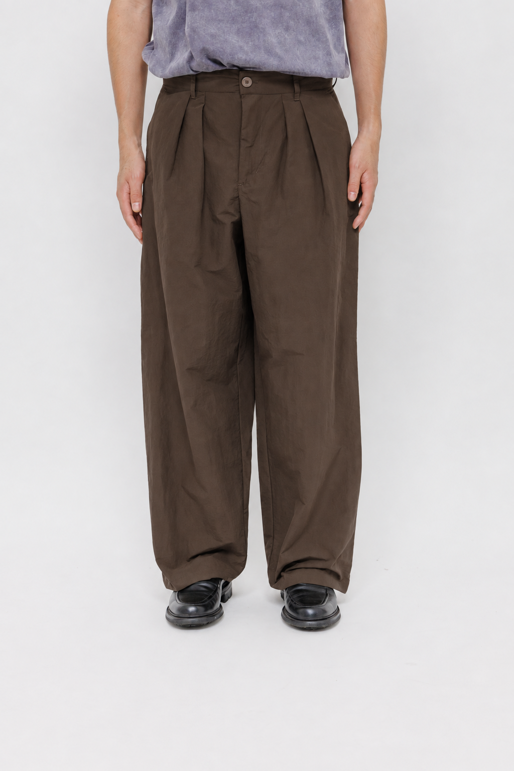 Pantalon Deiba Brown 600 Last Call For, coupe ample à double pince en Ottoman Tech — photo produit 06