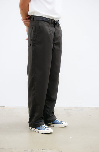 “Jakarta” pants in Calista Drill kombu green