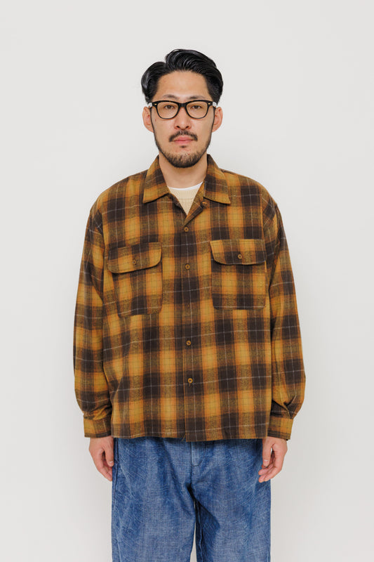 Chemise Nagano — Brown 600 par Last Call For — photo portée 02