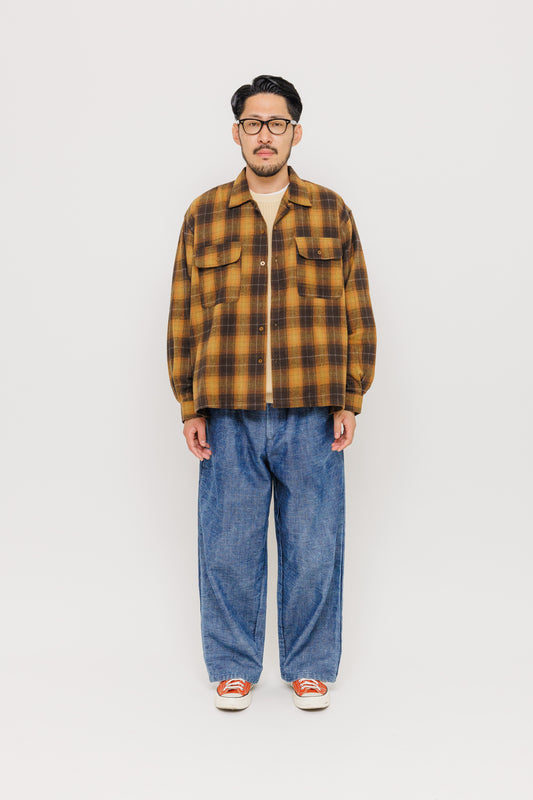 Chemise Nagano — Brown 600 par Last Call For — photo portée 06
