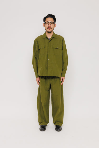 Chemise Nagano — Capulet Olive 550 par Last Call For — photo portée 06