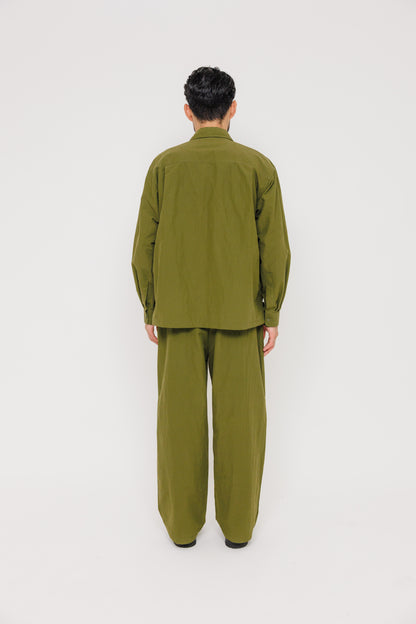 Chemise Nagano — Capulet Olive 550 par Last Call For — photo portée 07
