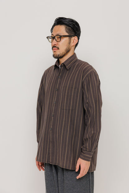 Chemise Surabaya — Black Stripe par Last Call For — photo portée 03