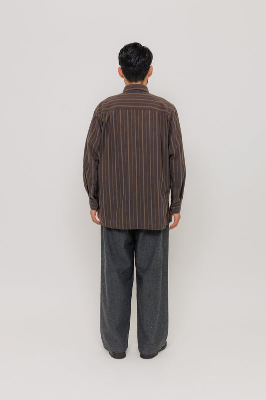 Chemise Surabaya — Black Stripe par Last Call For — photo portée 08