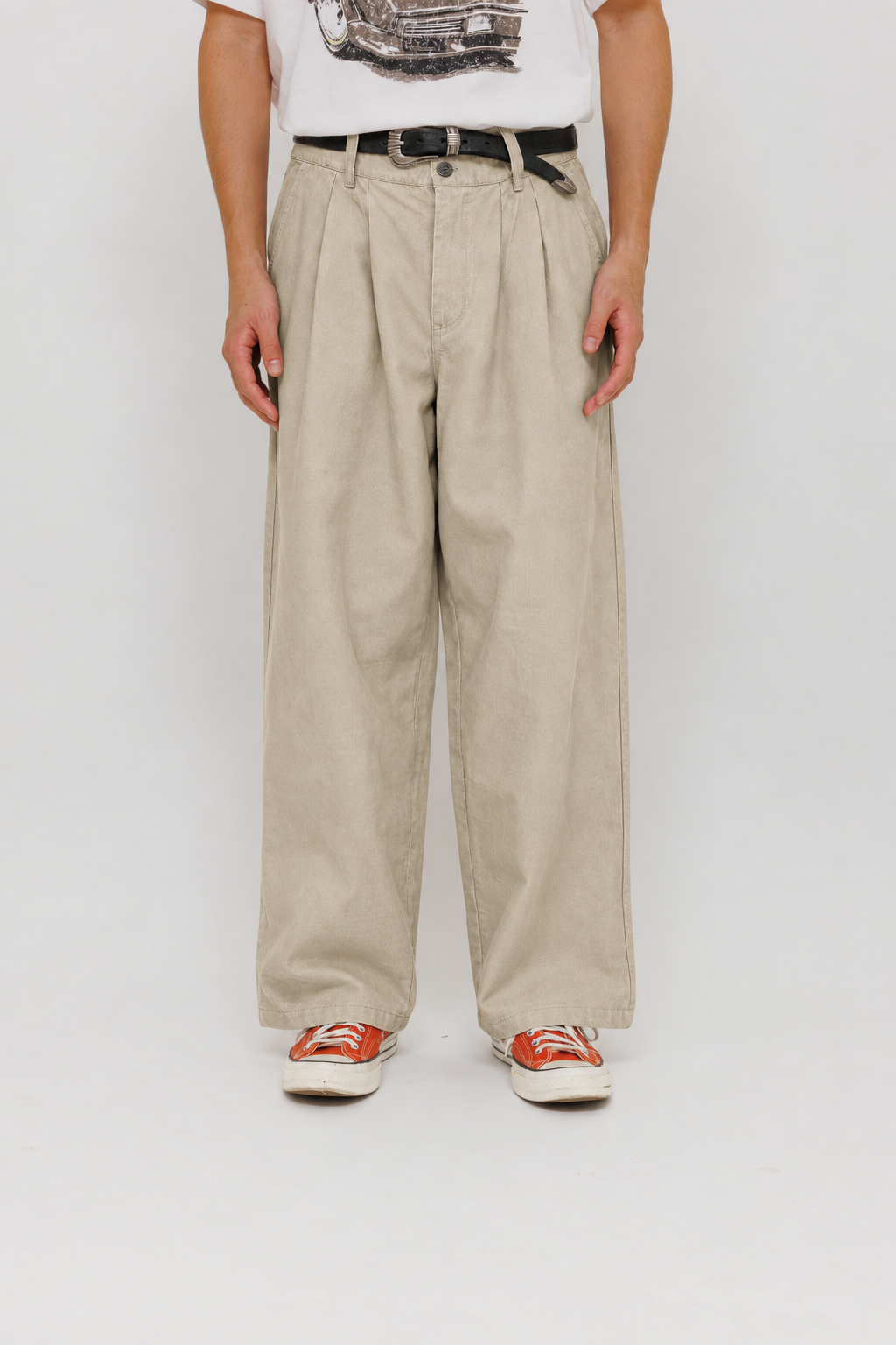Pantalon Deiba Soybean 5 Last Call For, coupe ample à double pince en coton Tebal — photo produit 02
