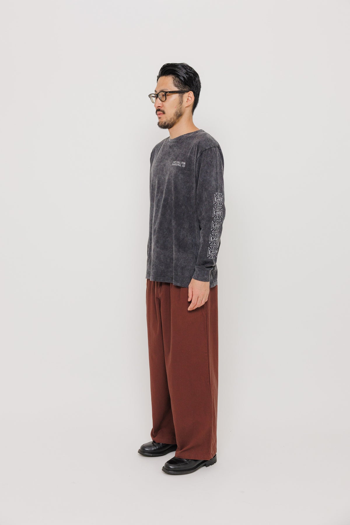 Pantalon Deiba — Brownie 6 par Last Call For — photo portée 04