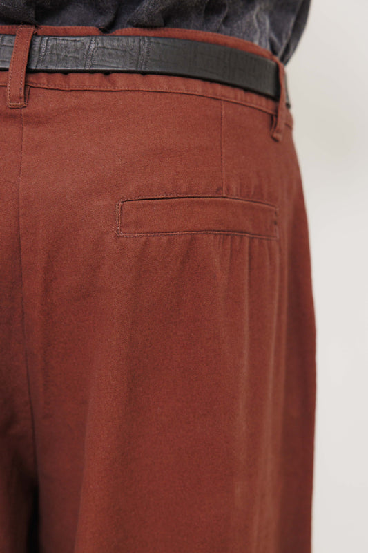 Pantalon Deiba — Brownie 6 par Last Call For — photo portée 09