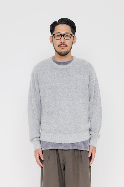 Pull Meribel — Grey 27 / White 25 par Last Call For — photo portée 03