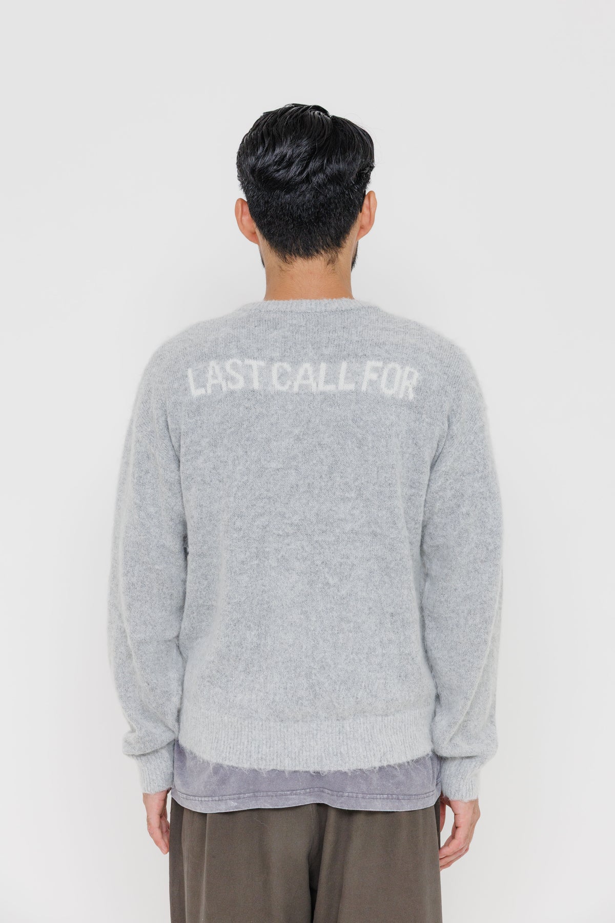 Pull Meribel — Grey 27 / White 25 par Last Call For — photo portée 09