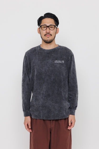 Tee-shirt Cross ML — Black par Last Call For — photo portée 02