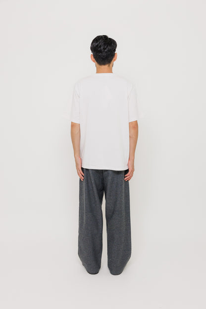Tee-shirt Souvenir Paris — White par Last Call For — photo portée 06