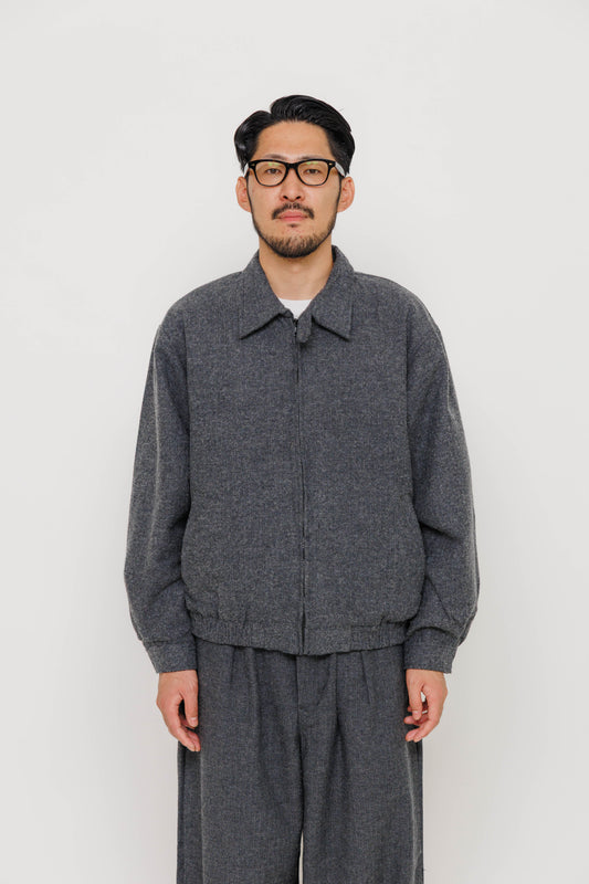 Veste Hinode — Grey par Last Call For — photo portée 02
