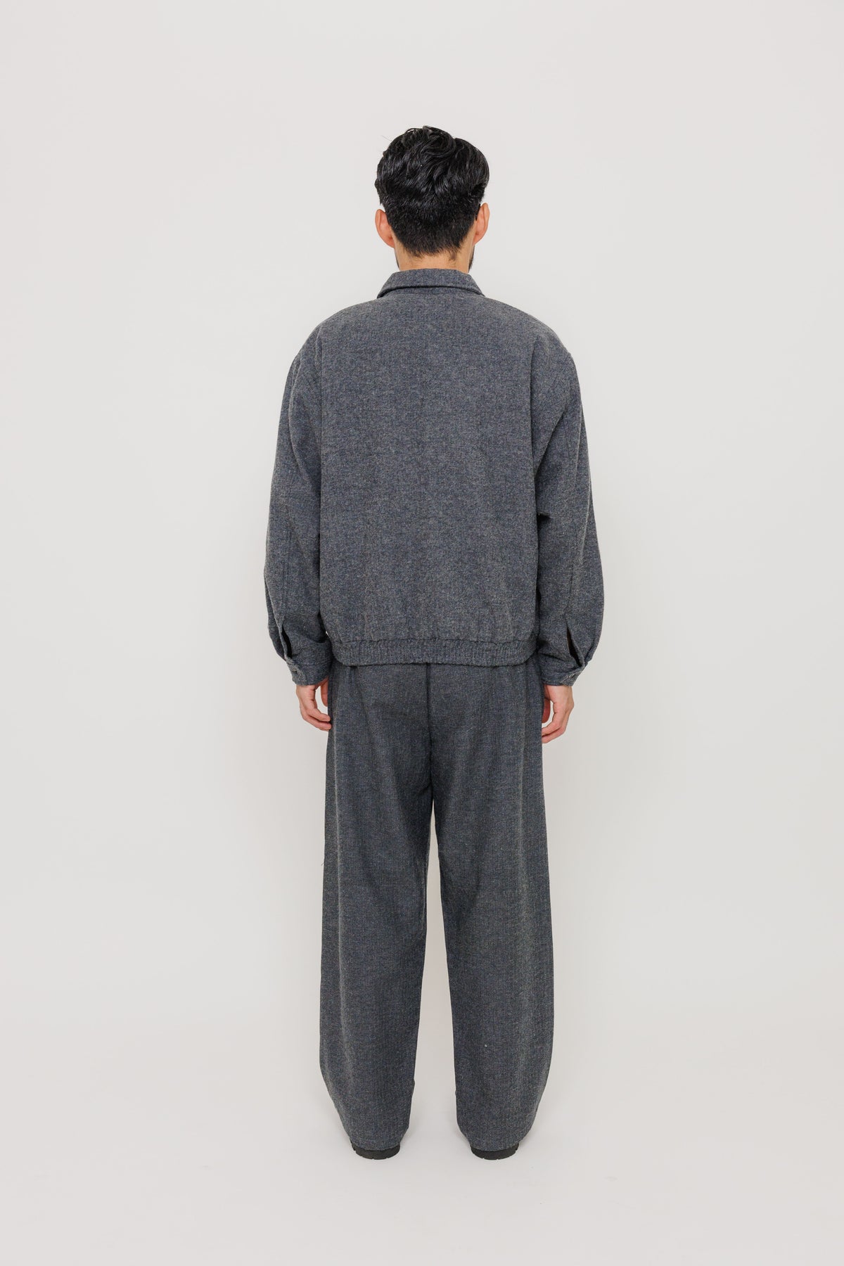 Veste Hinode — Grey par Last Call For — photo portée 09
